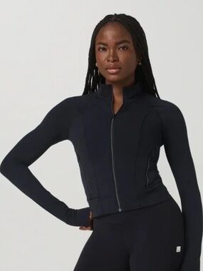 Vuori Black Zip-Up Jacket - AllTheForm - Size S